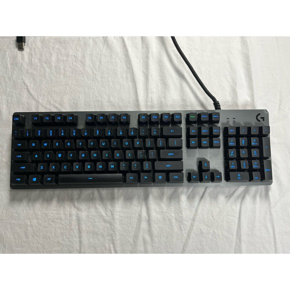 Logitech G513 Carbon Tactile RGB Mechanical Gaming Keyboard - GX Brown - Y-U0034